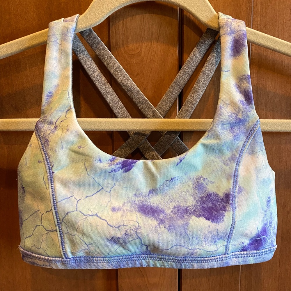 Ivivva by Lululemon kids sports top